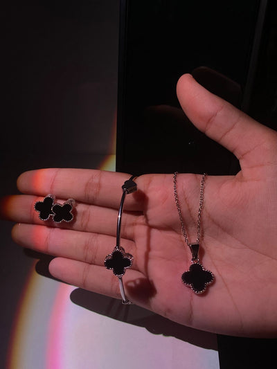 Clove Design Jewelry Set – Necklace, Tops & Bracelet